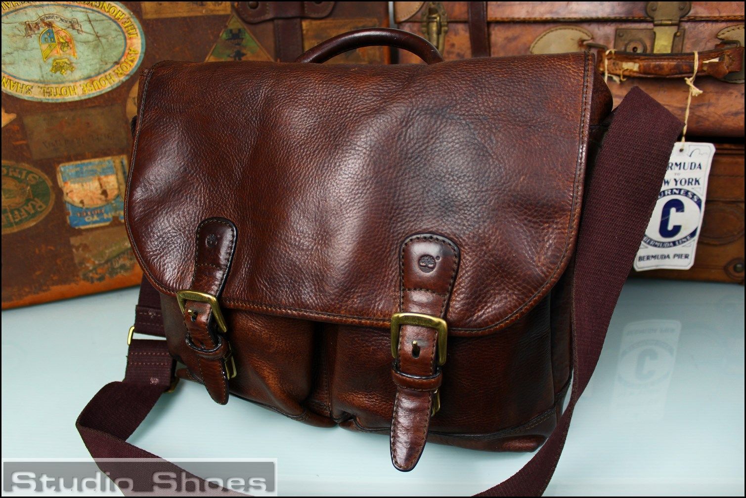 timberland messenger bag leather